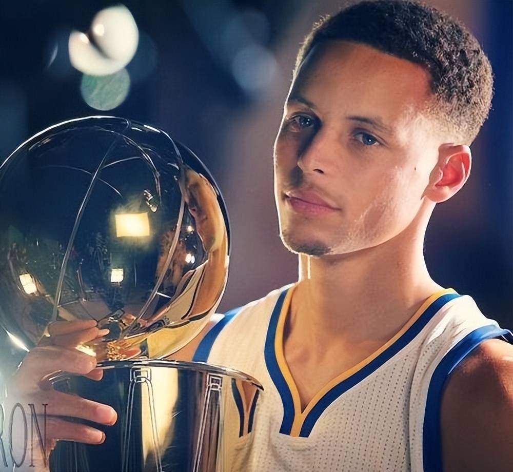 己争得了荣 己争得了荣