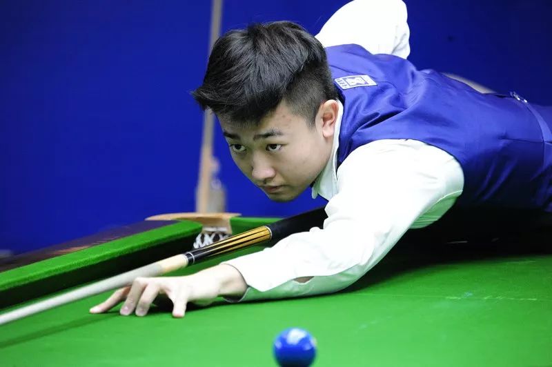 仅在场上互 仅在场上互