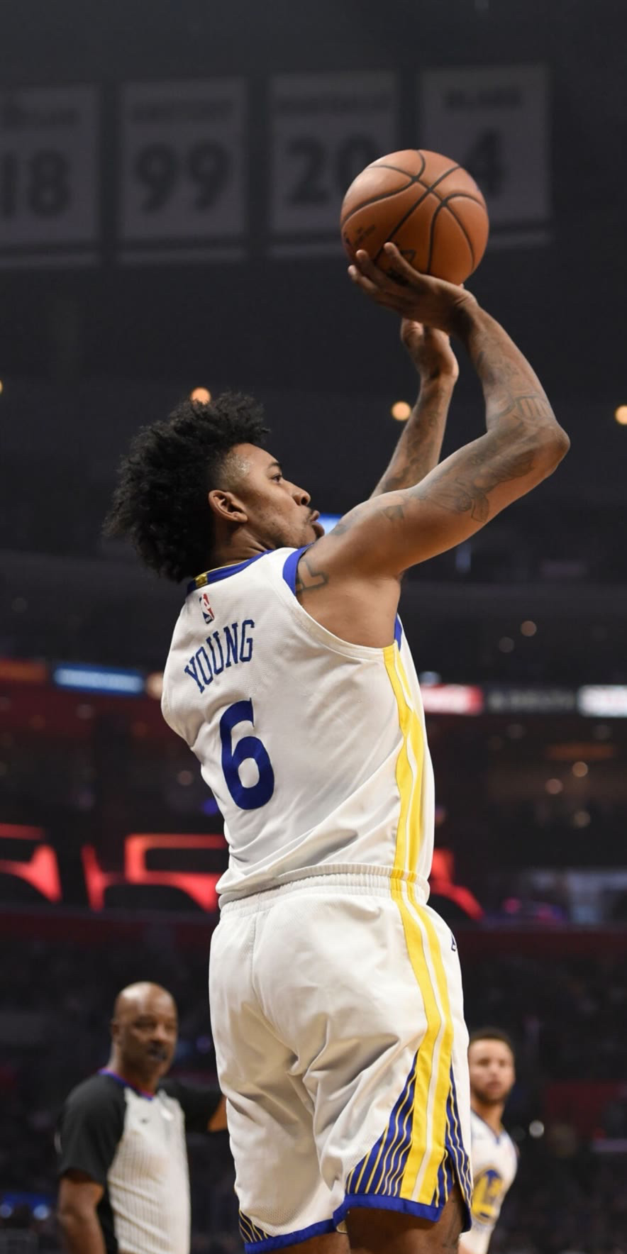 转会费仅8 转会费仅8